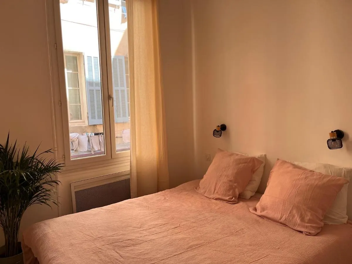 Le Panier De Blanche Apartment Marseille