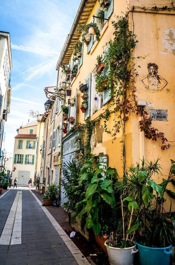 Le Panier De Blanche Apartment Marseille